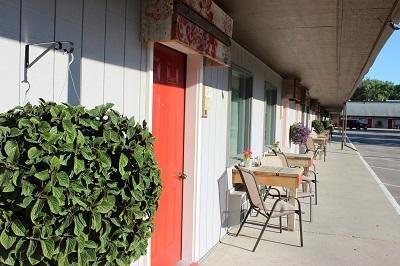 Vintage Block Inn & Suites Okoboji Luaran gambar