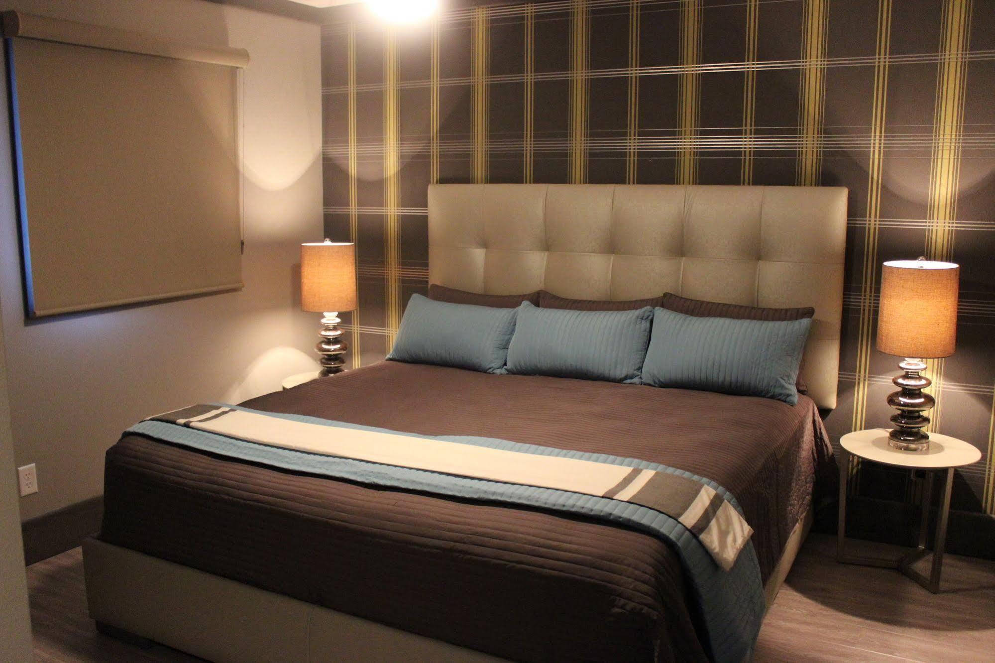 Vintage Block Inn & Suites Okoboji Luaran gambar