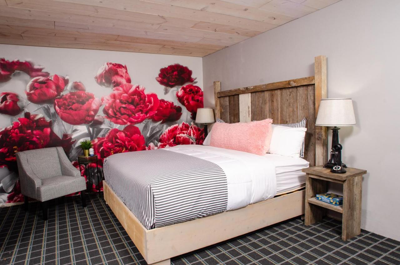 Vintage Block Inn & Suites Okoboji Luaran gambar
